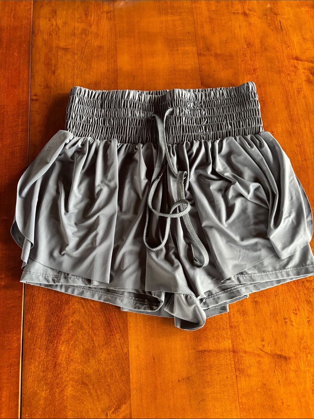 Smocked Waist Ruffle Skort Shorts in Gray